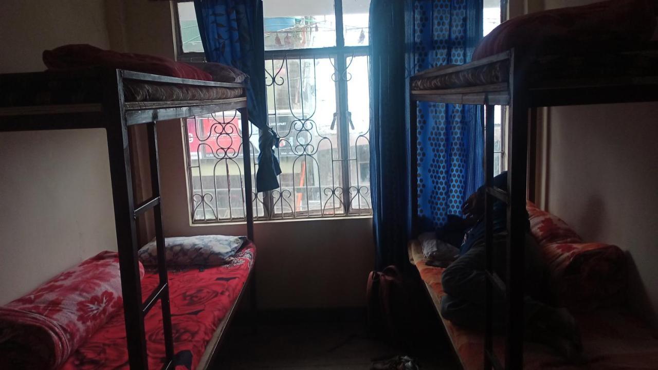 Backpackers Hub Pansiyon Darjeeling  Dış mekan fotoğraf