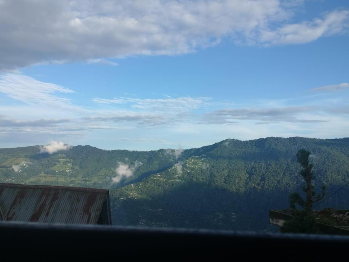 Backpackers Hub Pansiyon Darjeeling  Dış mekan fotoğraf