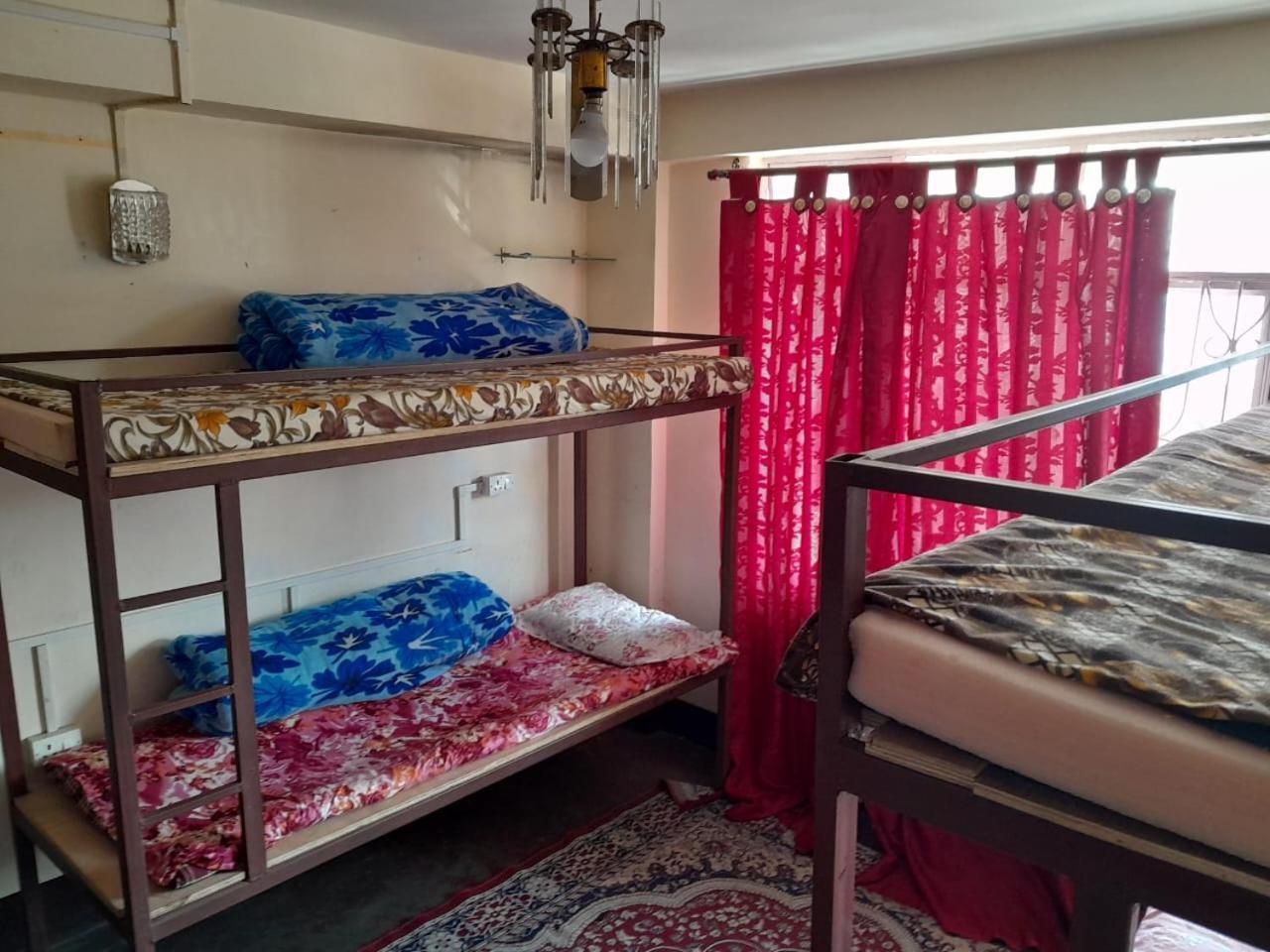 Backpackers Hub Pansiyon Darjeeling  Dış mekan fotoğraf