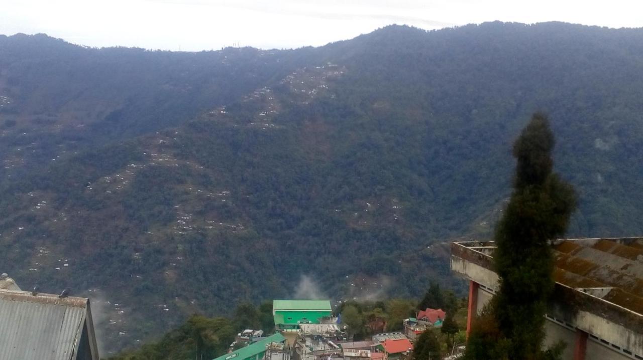 Backpackers Hub Pansiyon Darjeeling  Dış mekan fotoğraf
